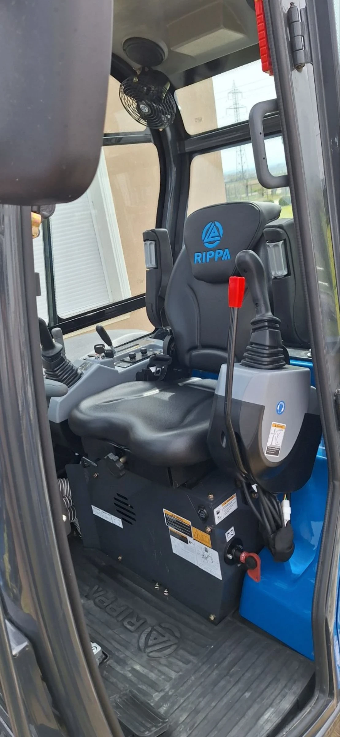 ����� Rippa R32 PRO 3.2t | Mobile.bg � ����������� 3