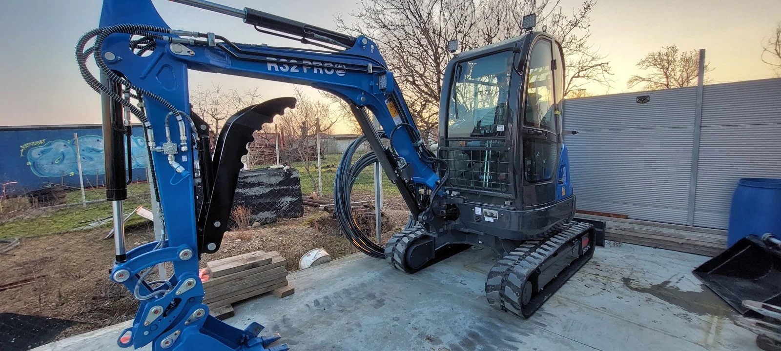 Багер Rippa R32 PRO