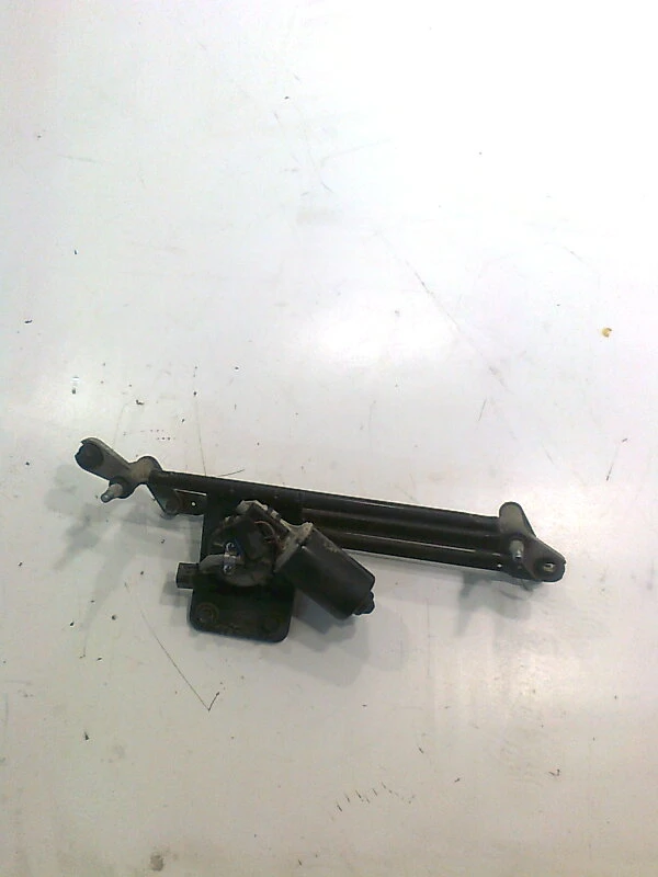 моторче чистачки предни за Хюндай Матрикс