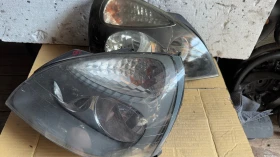       a Renault Clio - 551-1138L / 156014-00