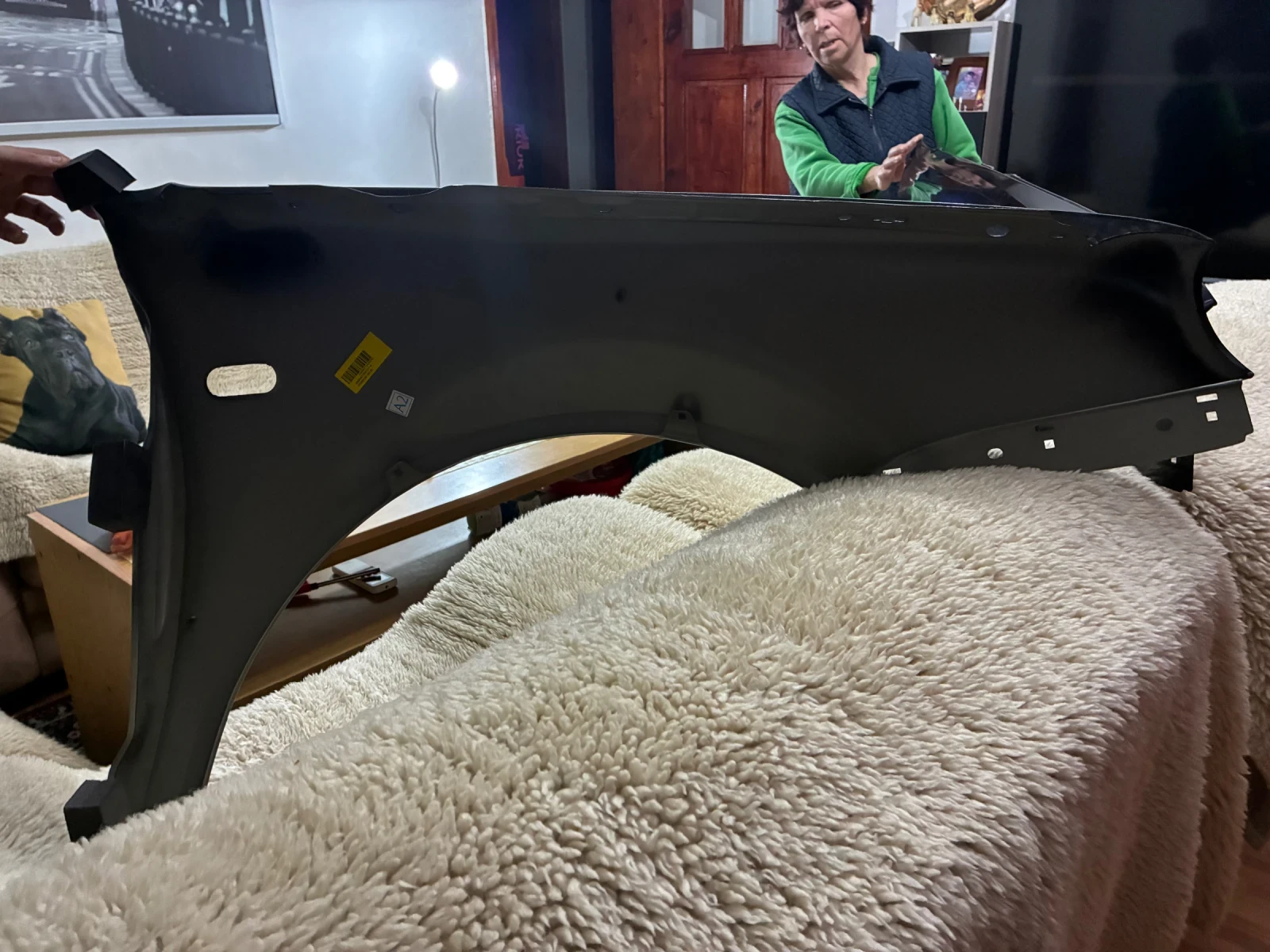 ������� �� ���� 4  | Mobile.bg � ����������� 9