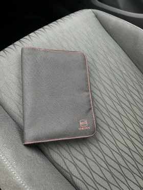 Seat Leon - 6000 € / 11734.98 лв. - 76838103 12