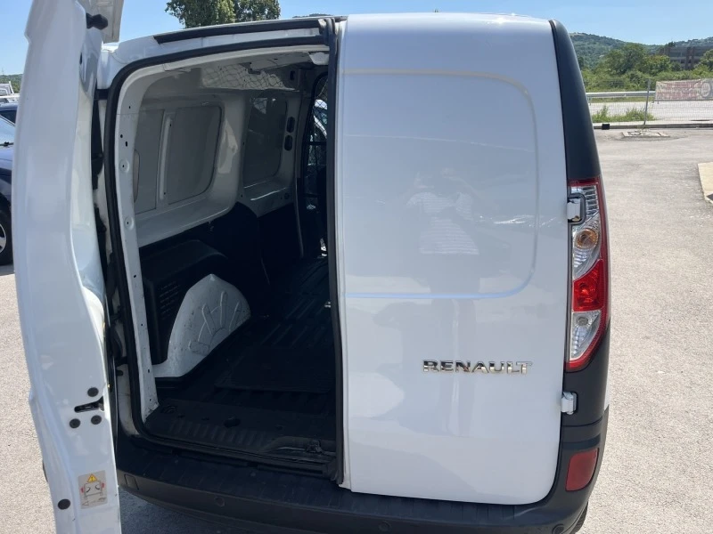 Renault Kangoo MAXI, снимка 12 - Автомобили и джипове - 46764617