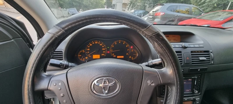 Toyota Avensis T25, снимка 7 - Автомобили и джипове - 46528435