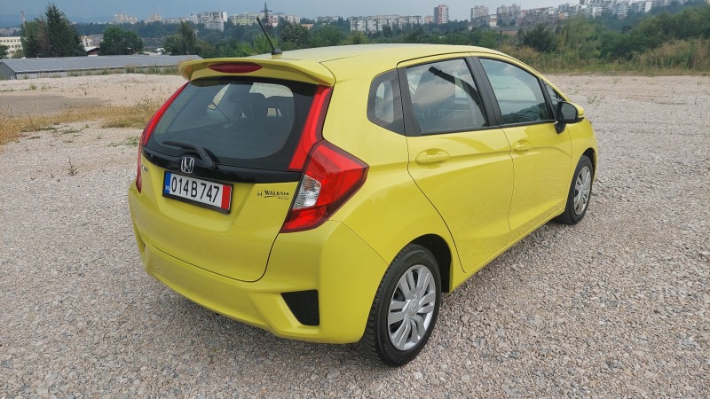 Honda Jazz 1.3 i-VTEC ОТЛИЧНА, снимка 6 - Автомобили и джипове - 46663394