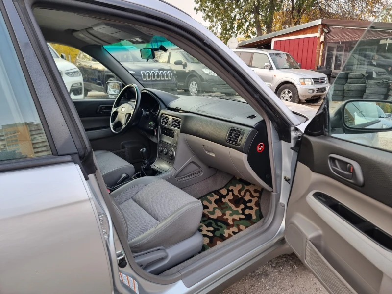 Subaru Forester 2.0I GAZ, снимка 15 - Автомобили и джипове - 47770949