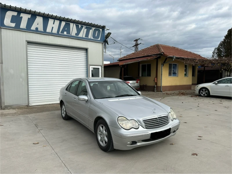 Mercedes-Benz C 180 Elegance , снимка 2 - Автомобили и джипове - 48037454