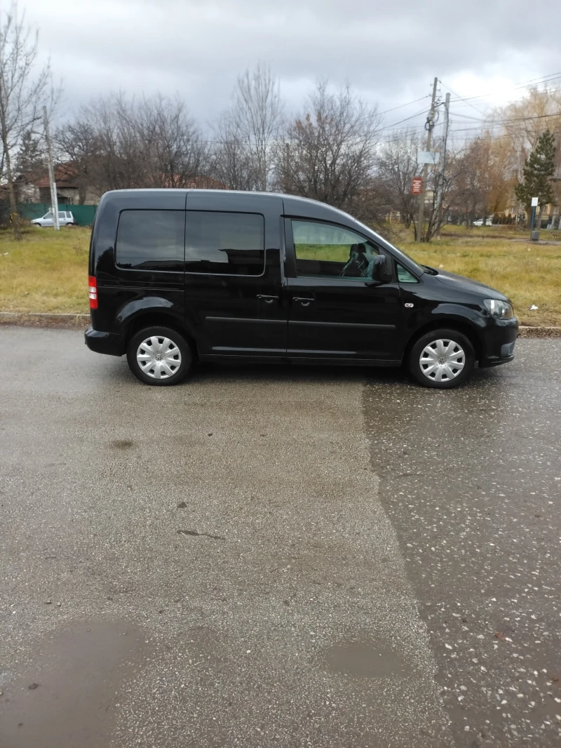 VW Caddy метан, снимка 4 - Автомобили и джипове - 48569223