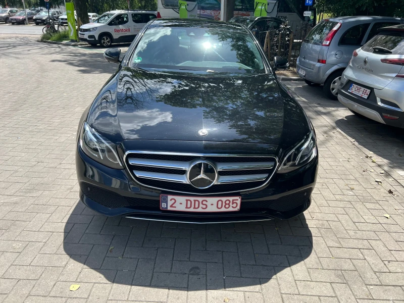 Mercedes-Benz E 220 Avantgarde 9g tronic, снимка 1 - Автомобили и джипове - 48295182