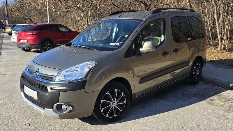 Citroen Berlingo, снимка 1 - Автомобили и джипове - 48431840