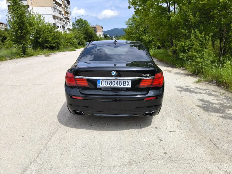 BMW 740 M paket , soft close, обдухване , 126000км, снимка 4 - Автомобили и джипове - 52427265