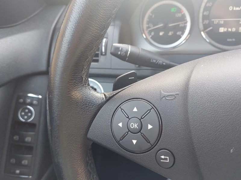 Mercedes-Benz C 280 AMG , снимка 13 - Автомобили и джипове - 50377976
