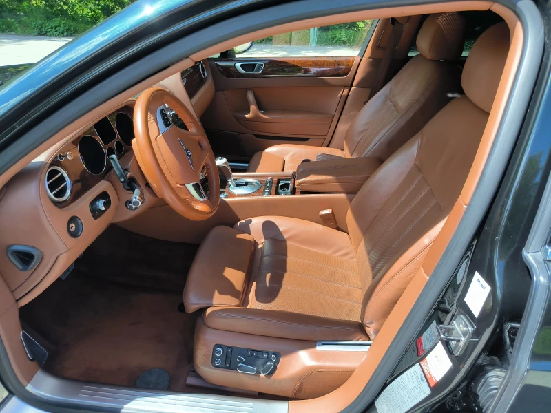 Bentley Flying Spur, снимка 8 - Автомобили и джипове - 50498897