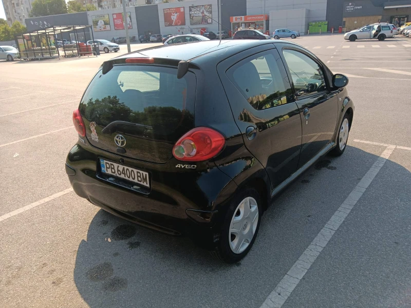 Toyota Aygo 1.0 I, снимка 4 - Автомобили и джипове - 52686826