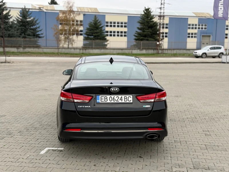 Kia Optima, снимка 5 - Автомобили и джипове - 52407588