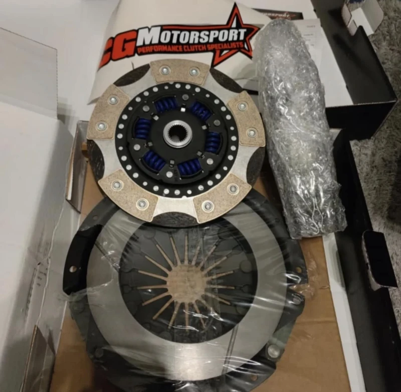 Mitsubishi Colt 1.5 CZT, снимка 15 - Автомобили и джипове - 52259063