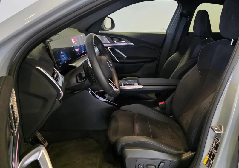 BMW iX2 xDrive30 M Pack, снимка 5 - Автомобили и джипове - 52559712