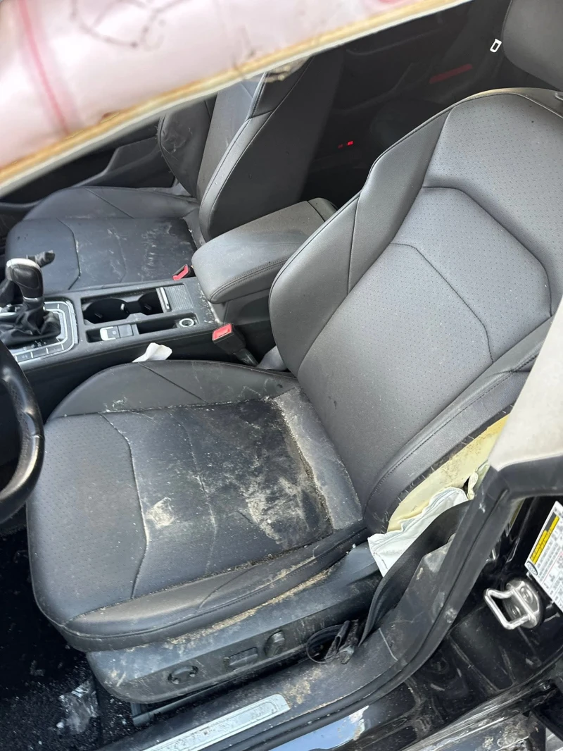 VW Arteon 2.0 TSI, снимка 10 - Автомобили и джипове - 52564286