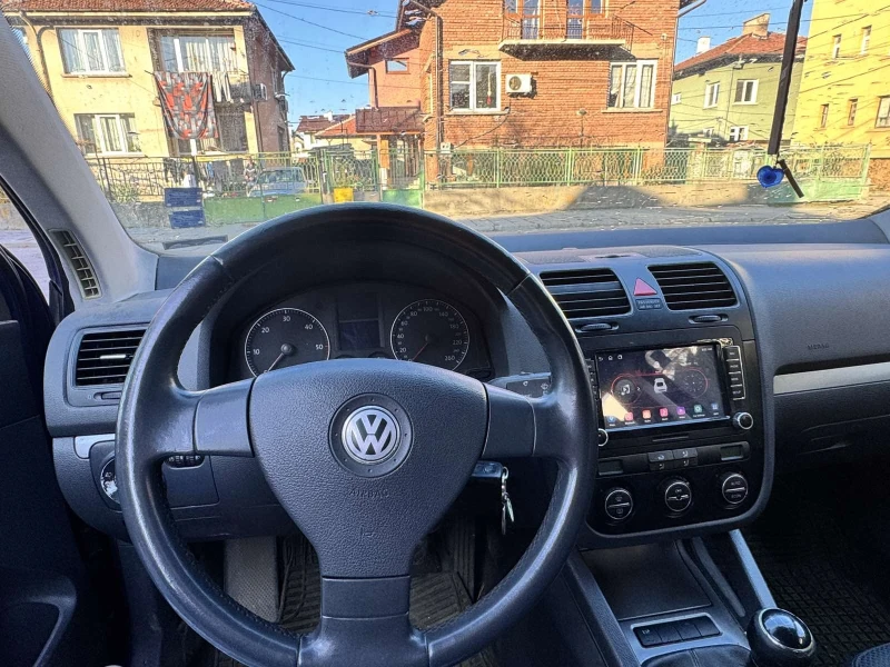 VW Golf, снимка 5 - Автомобили и джипове - 52874981