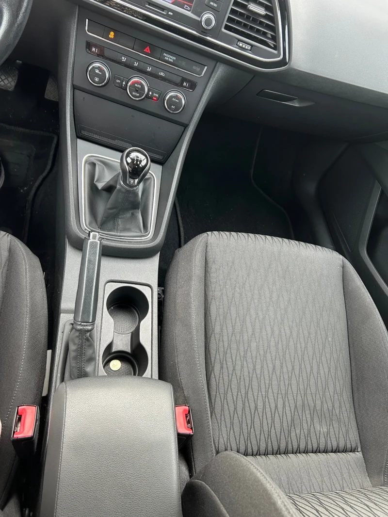 Seat Leon, снимка 7 - Автомобили и джипове - 53125196