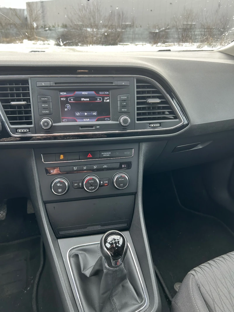 Seat Leon, снимка 9 - Автомобили и джипове - 53125196