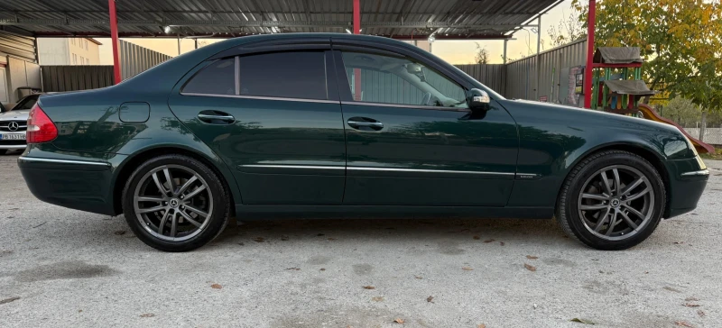 Mercedes-Benz E 270 2.7 CDI, снимка 3 - Автомобили и джипове - 53380700