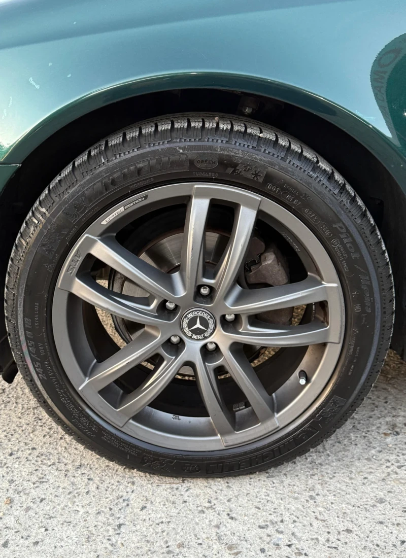 Mercedes-Benz E 270 2.7 CDI, снимка 5 - Автомобили и джипове - 53380700