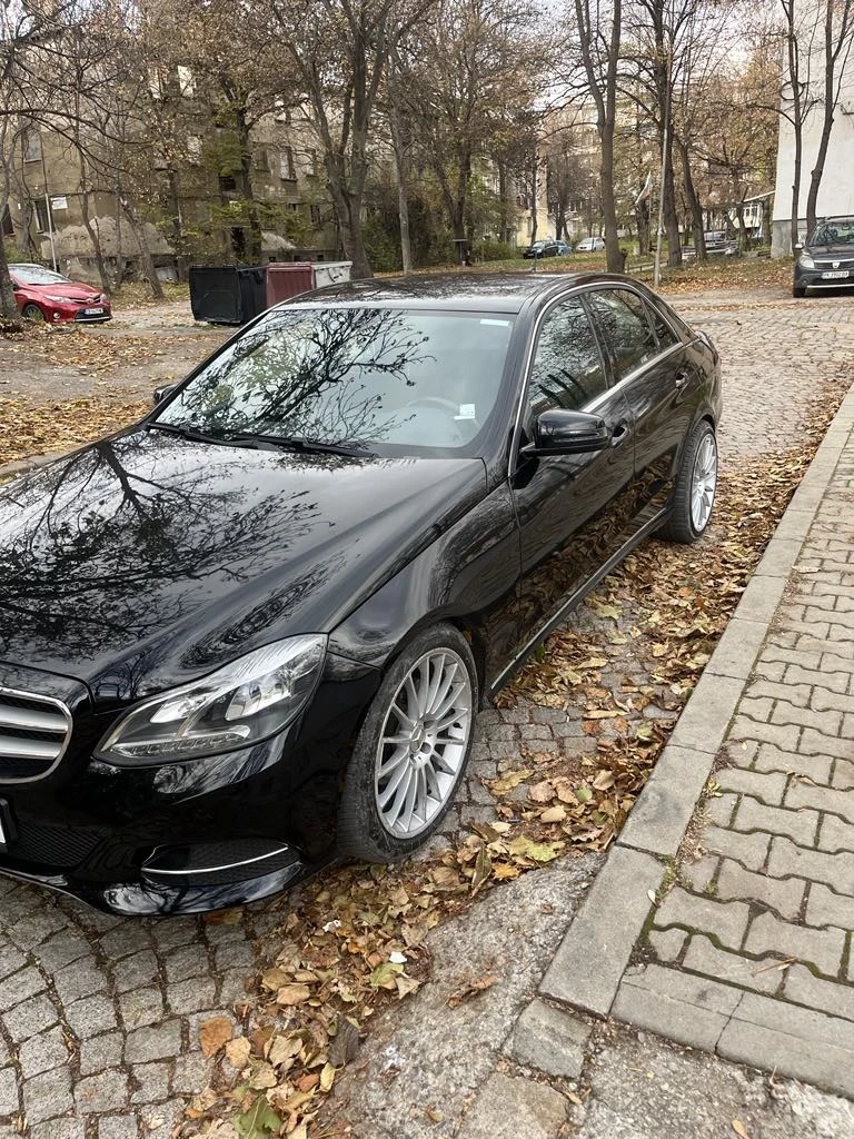 Mercedes-Benz E 220 220 eko, снимка 4 - Автомобили и джипове - 48040494