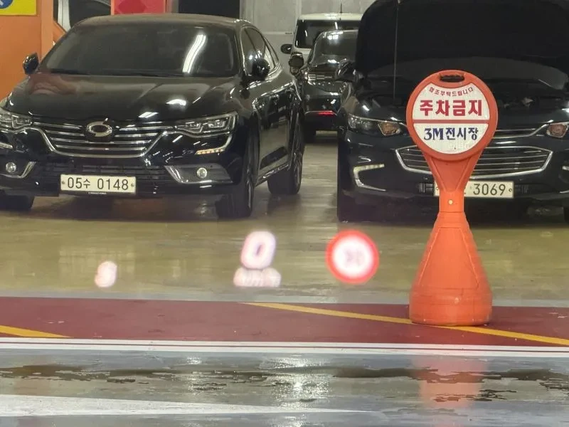 Mercedes-Benz E 220 4Matic Avantgarde - САМО 30% АВАНС, снимка 17 - Автомобили и джипове - 55926910