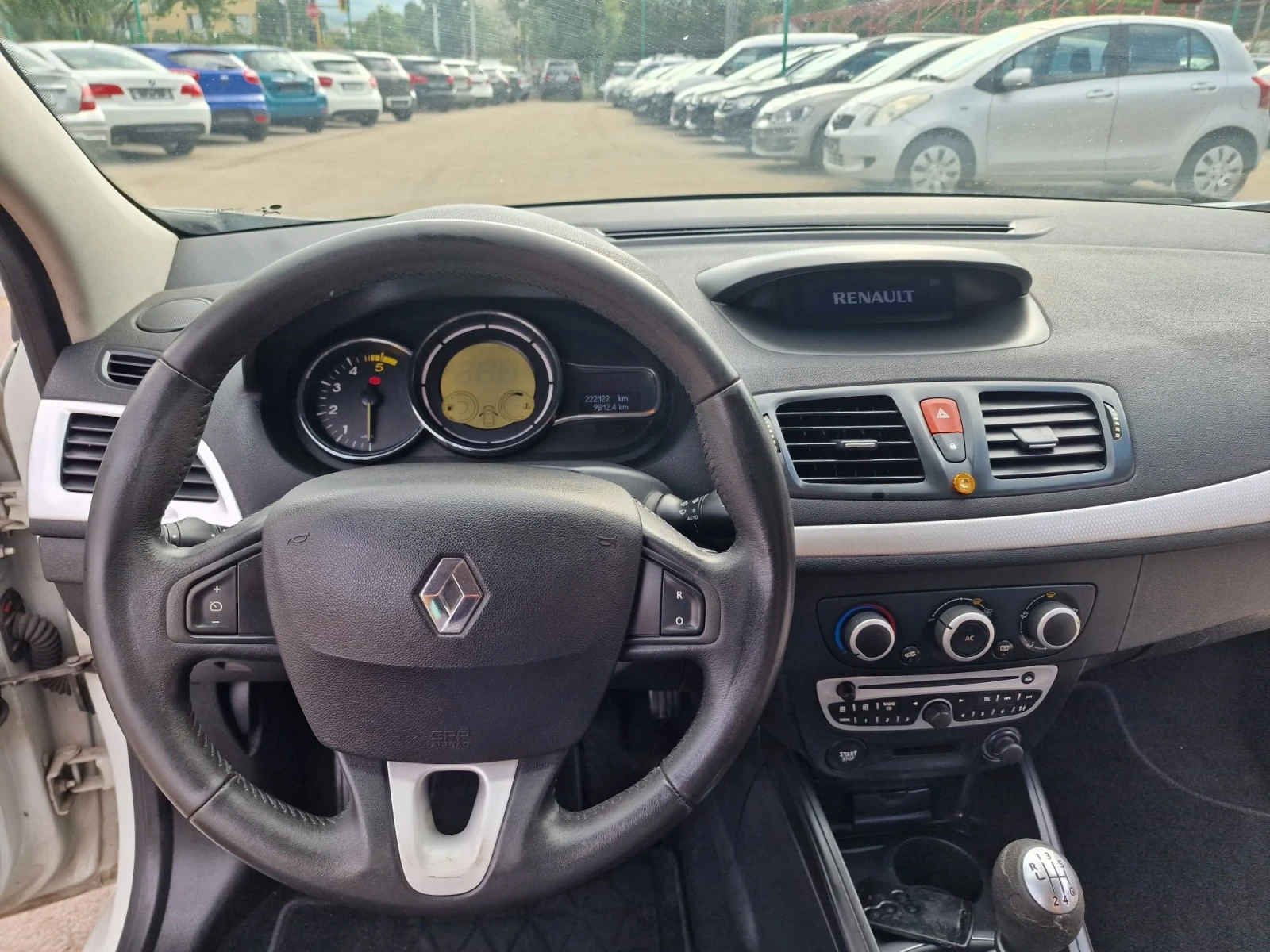 Renault Megane 1.5 DISEL - изображение 9