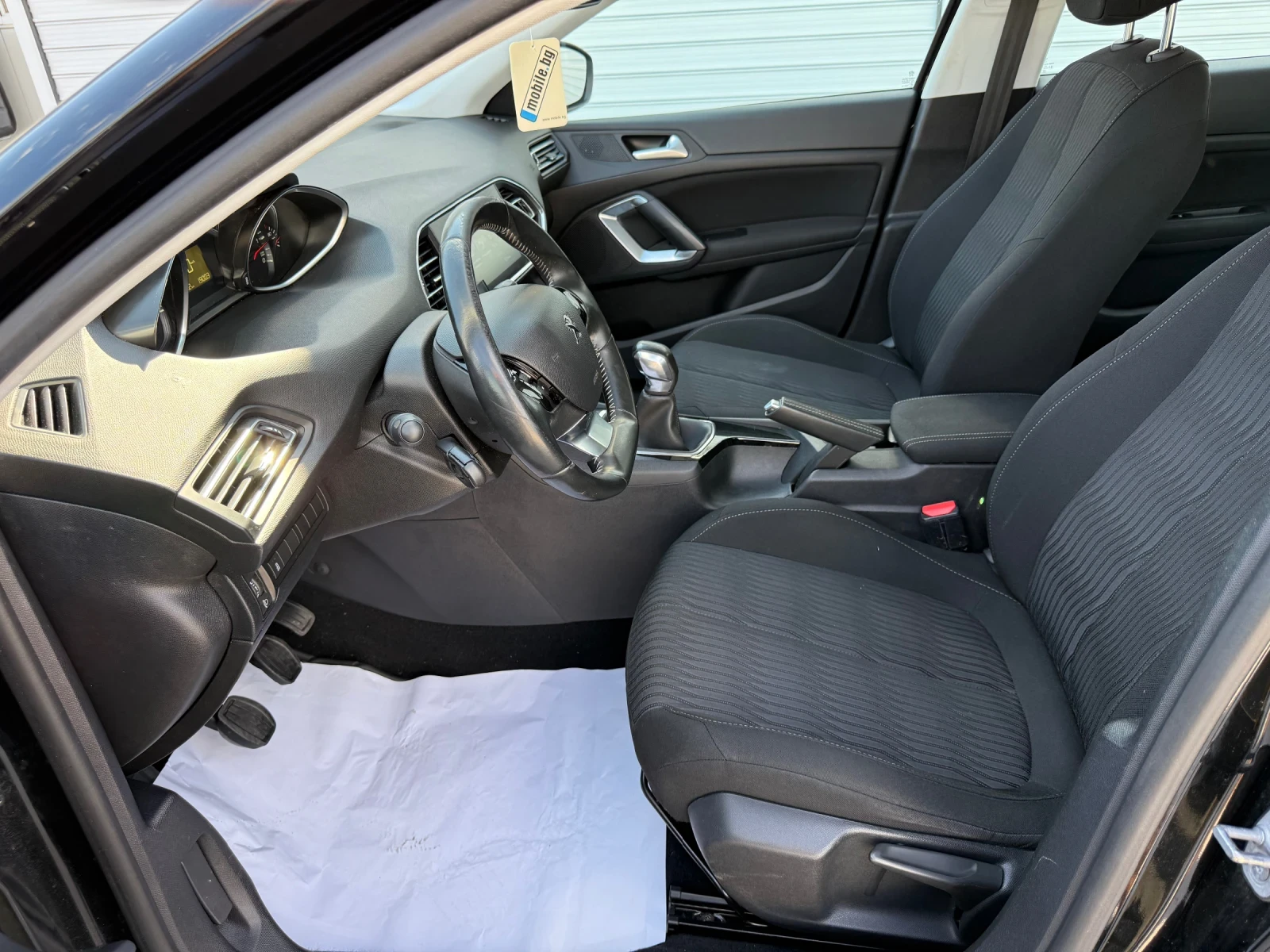 Peugeot 308 1.6d/92hp/NAVI/SERVICE BOOK/ - изображение 9