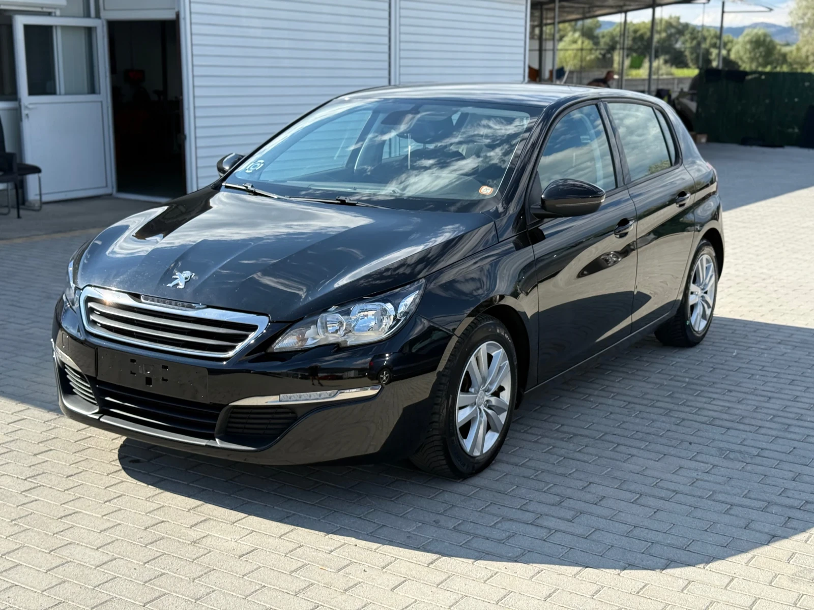 Peugeot 308 1.6d/92hp/NAVI/SERVICE BOOK/ - изображение 3