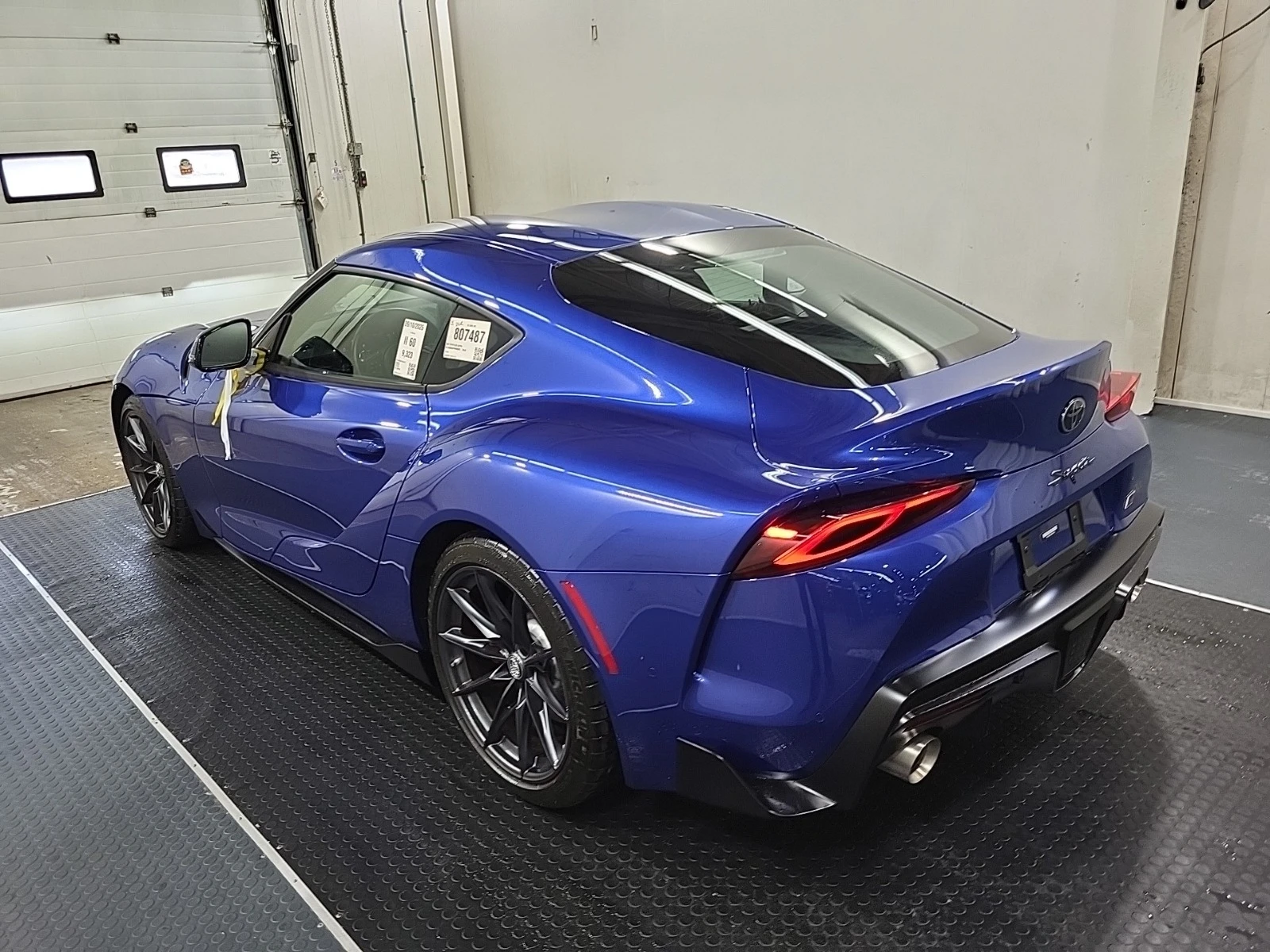 Toyota Supra * * GR * * CARFAX * * АВТО КРЕДИТ * *  - изображение 3