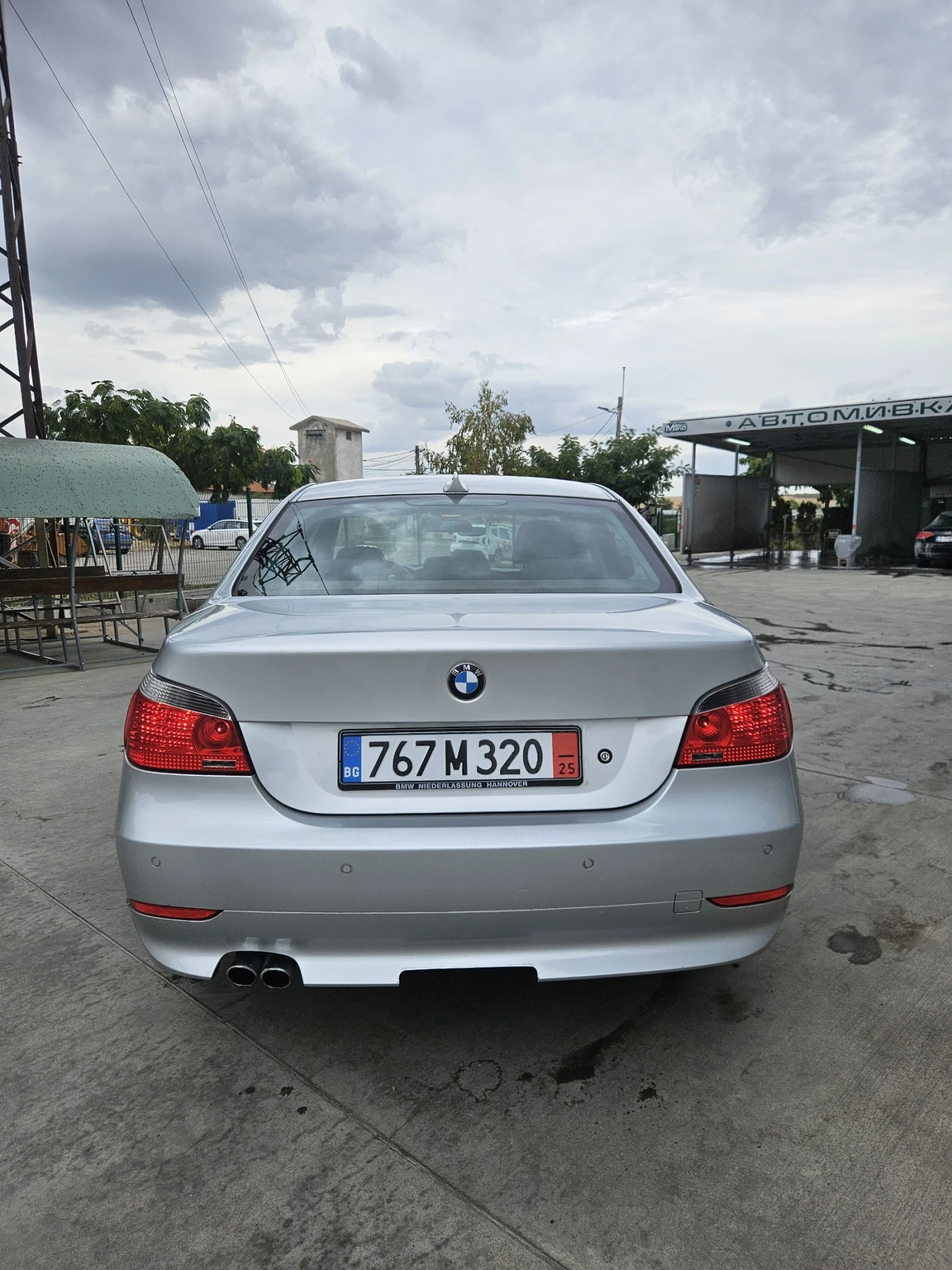 BMW 523  - изображение 5