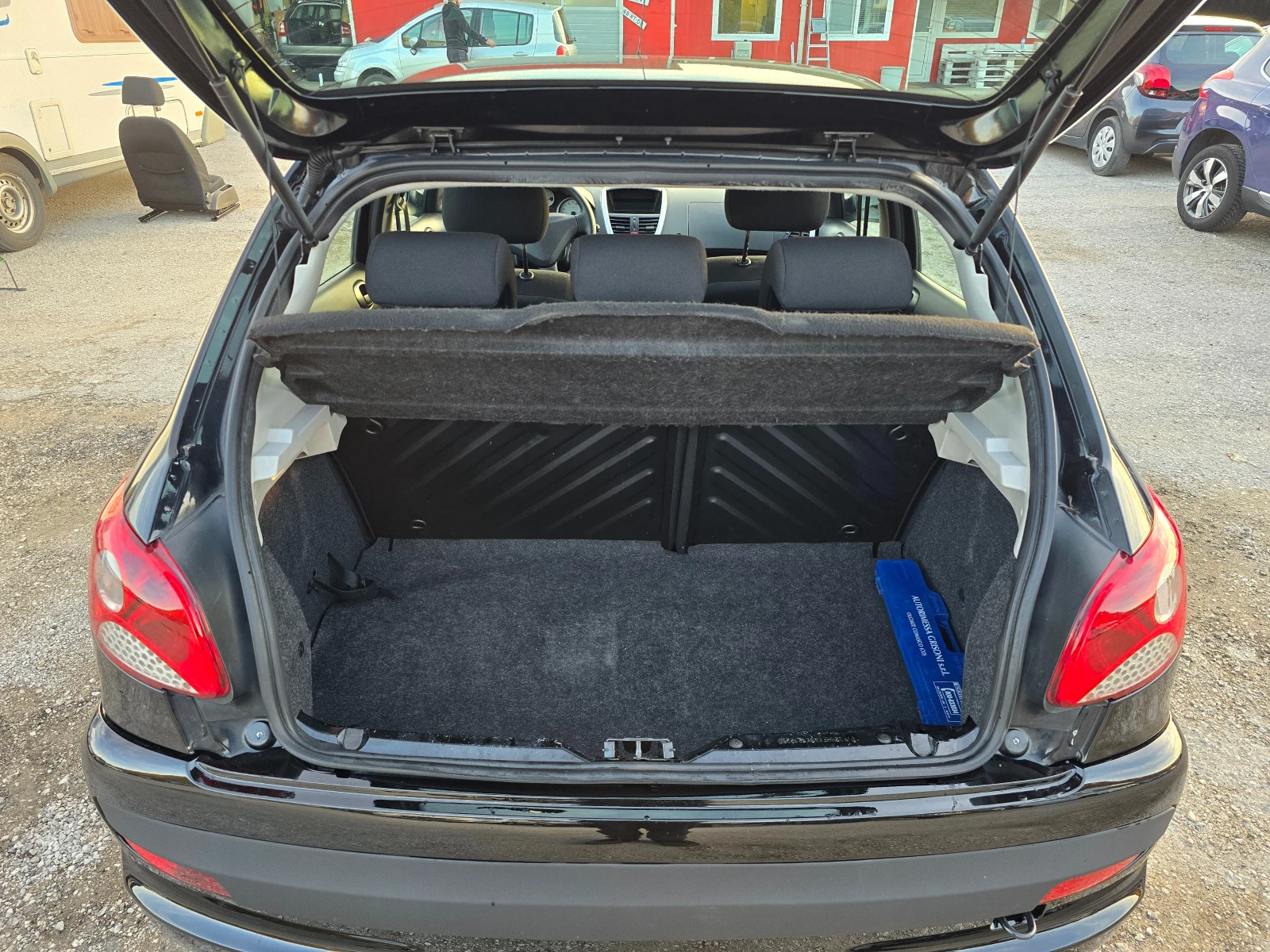 Peugeot 206 PLUS 1.1i  | Mobile.bg   16