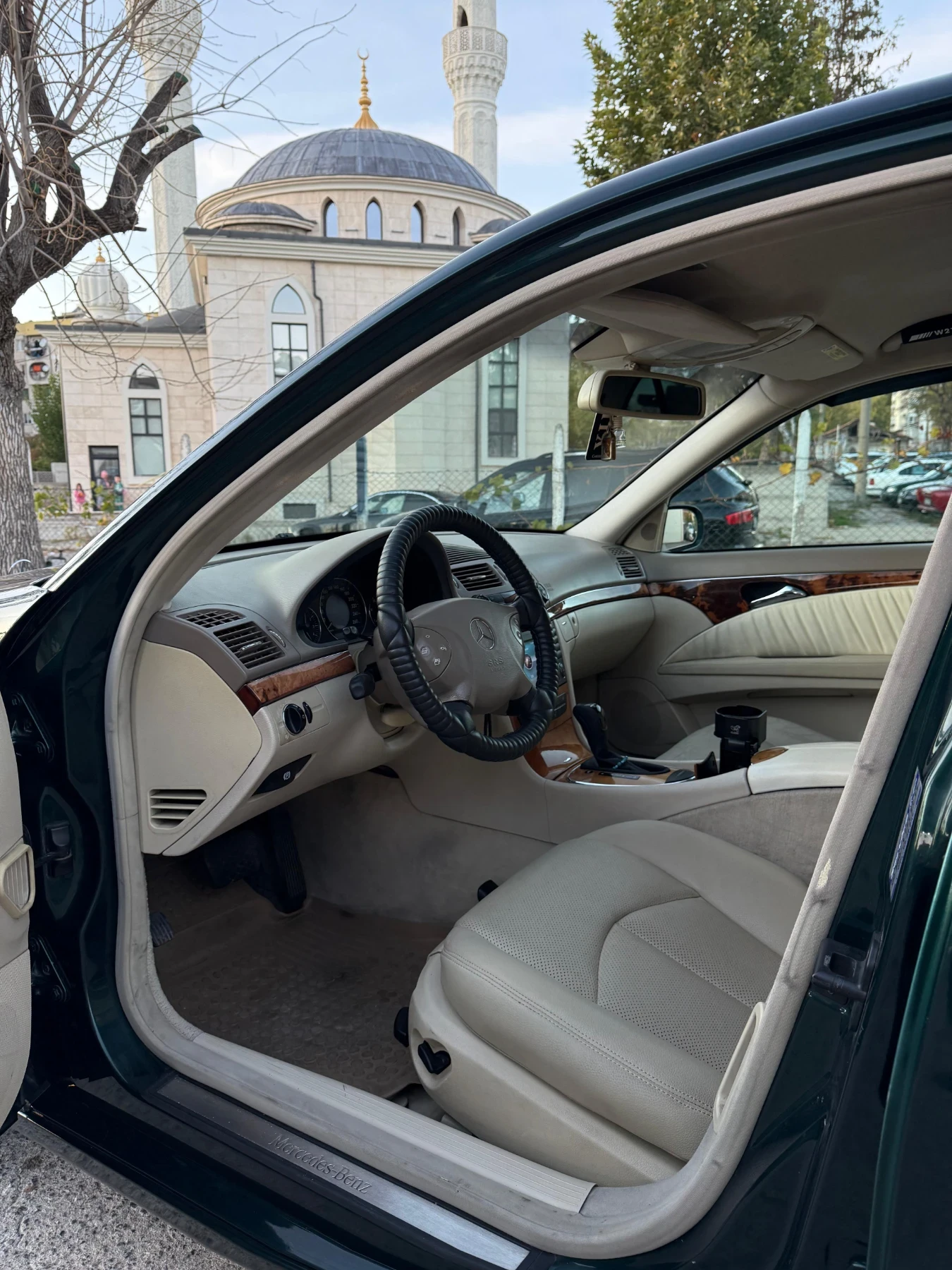 Mercedes-Benz E 270 2.7 CDI - изображение 6