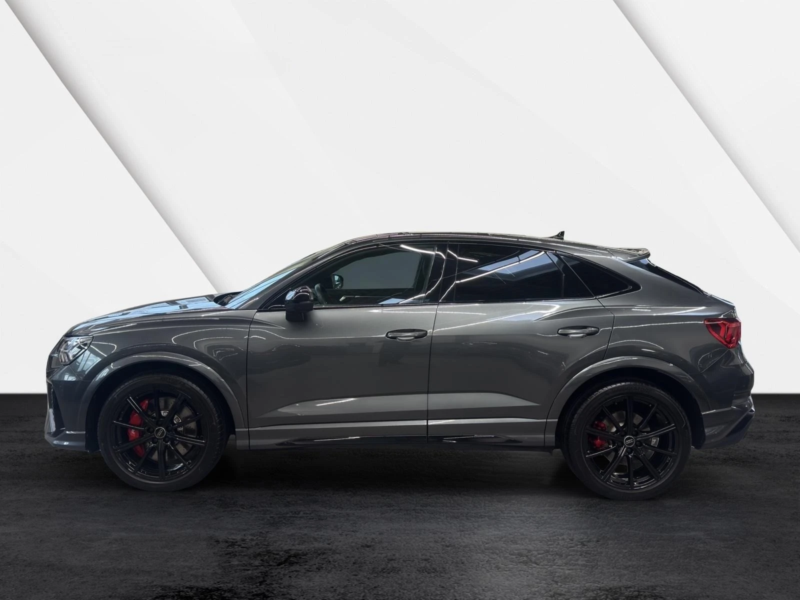 Audi RSQ3 2.5 TFSI/SPORTBACK/QUATTRO/SONOS/PANO/MATRIX/ - изображение 4