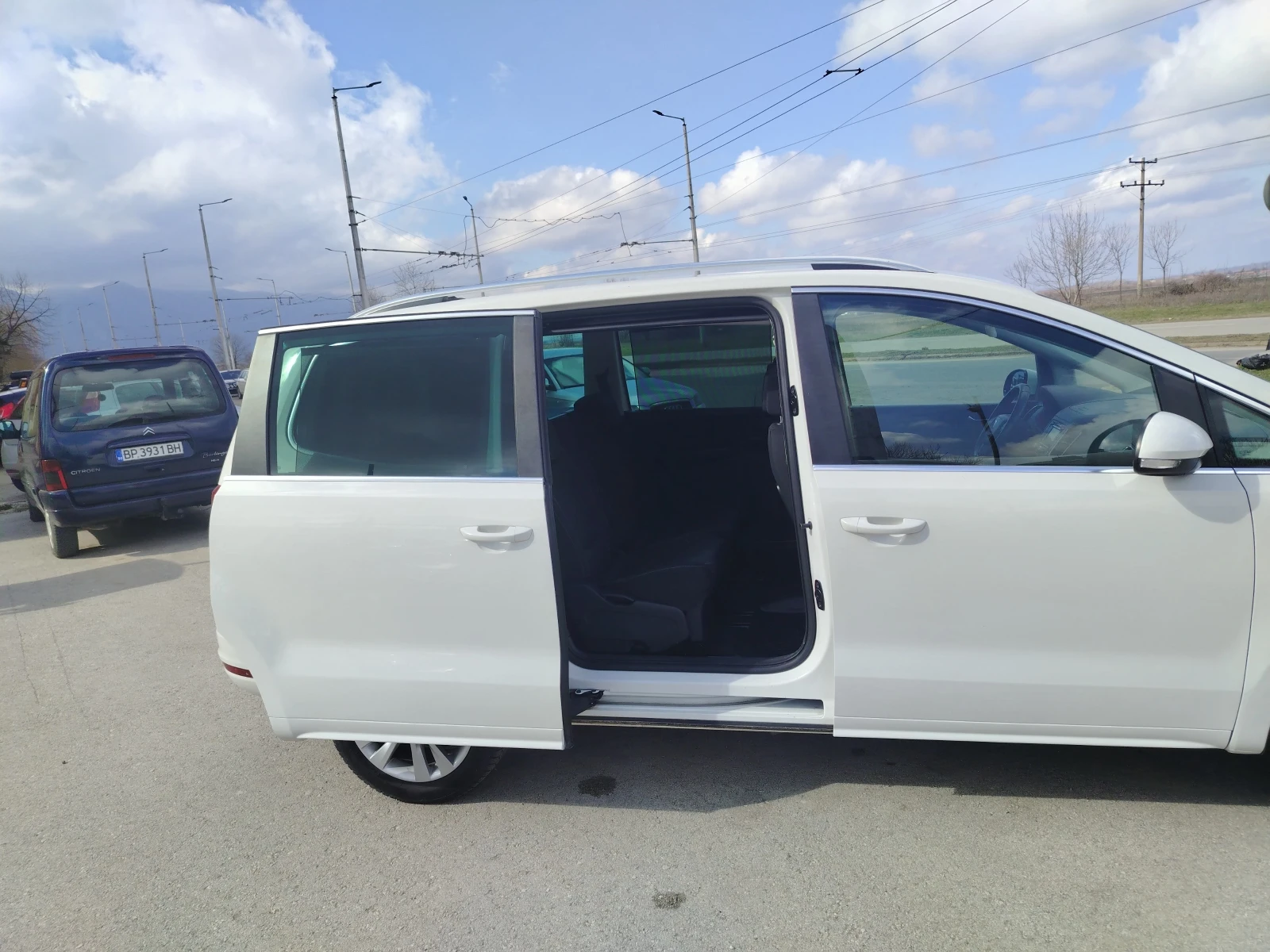 Seat Alhambra 2.0 TDI DSG KAMERA, снимка 6 - Автомобили и джипове - 53475978