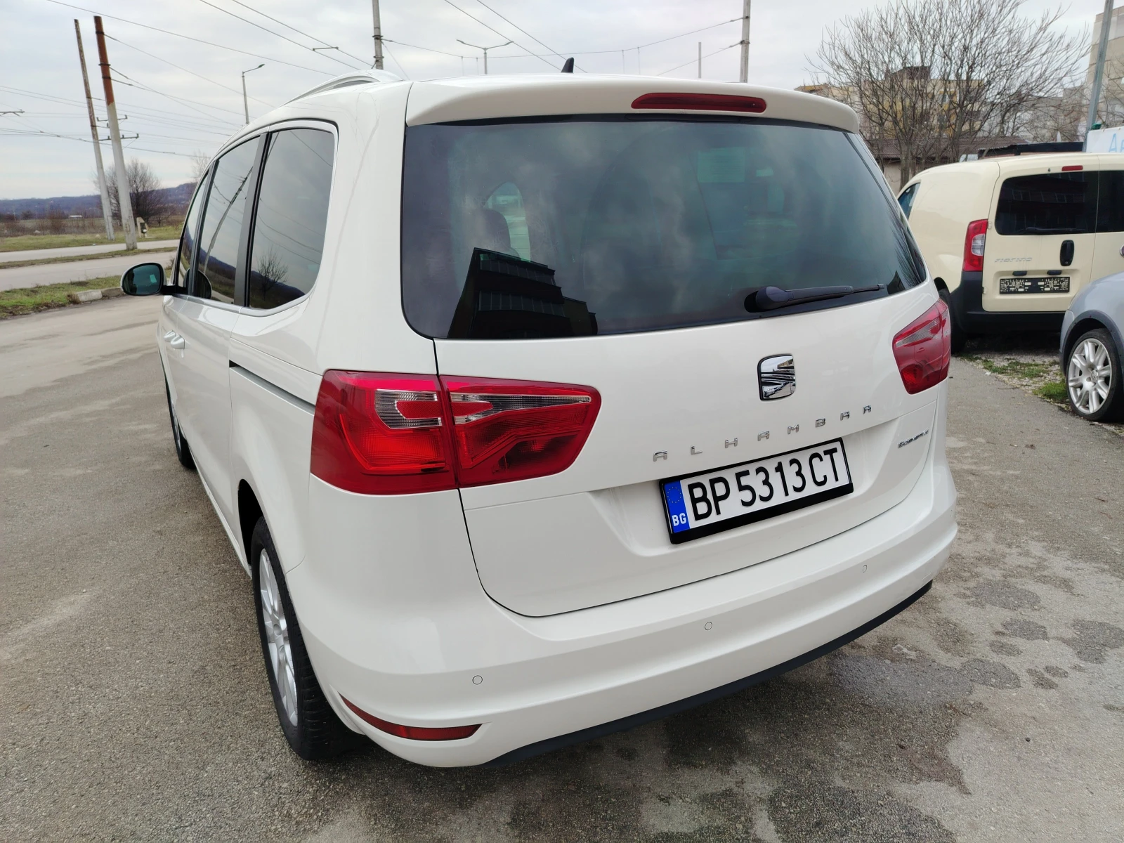 Seat Alhambra 2.0 TDI DSG KAMERA - изображение 5