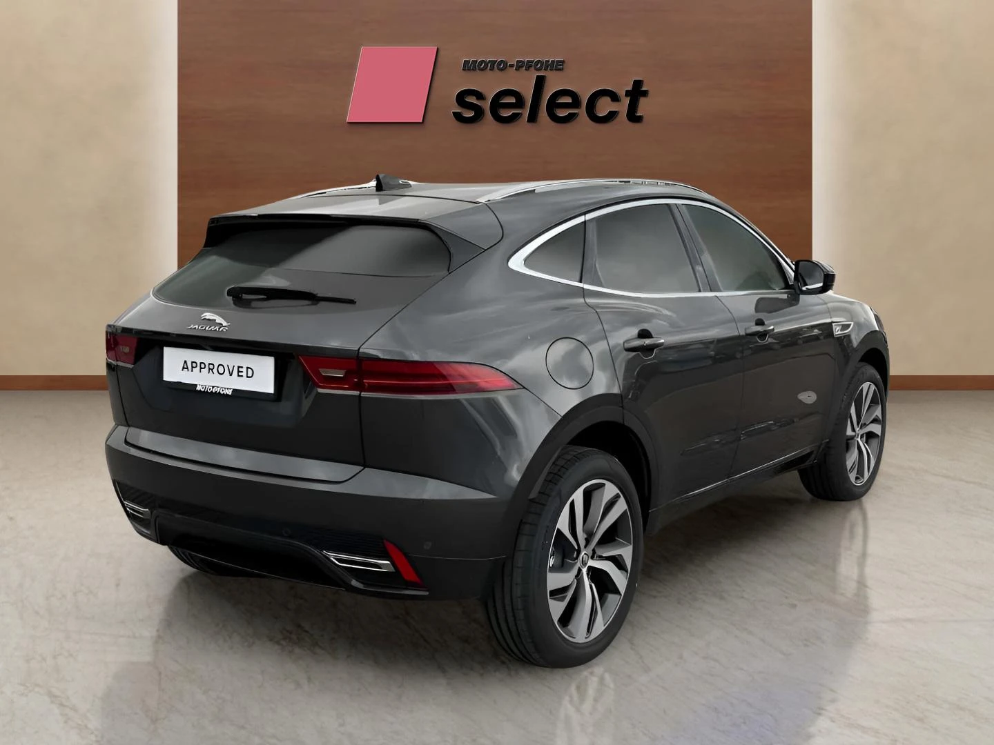 Jaguar E-pace PHEV - изображение 5