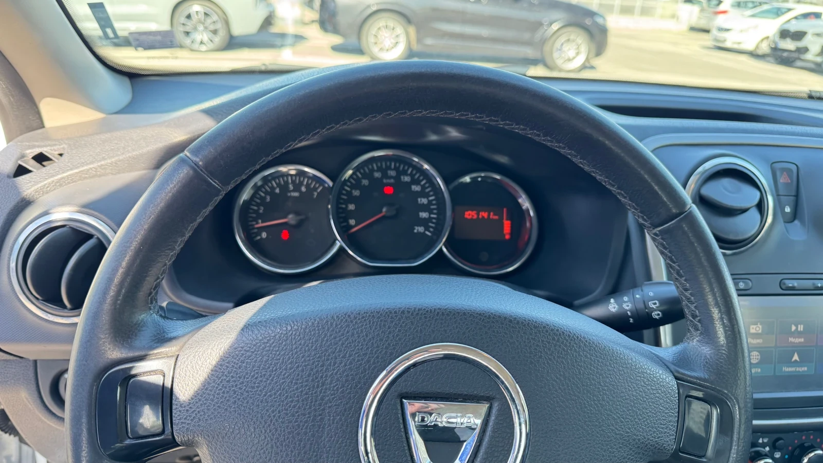 Dacia Sandero Stepwey, снимка 8 - Автомобили и джипове - 54337250