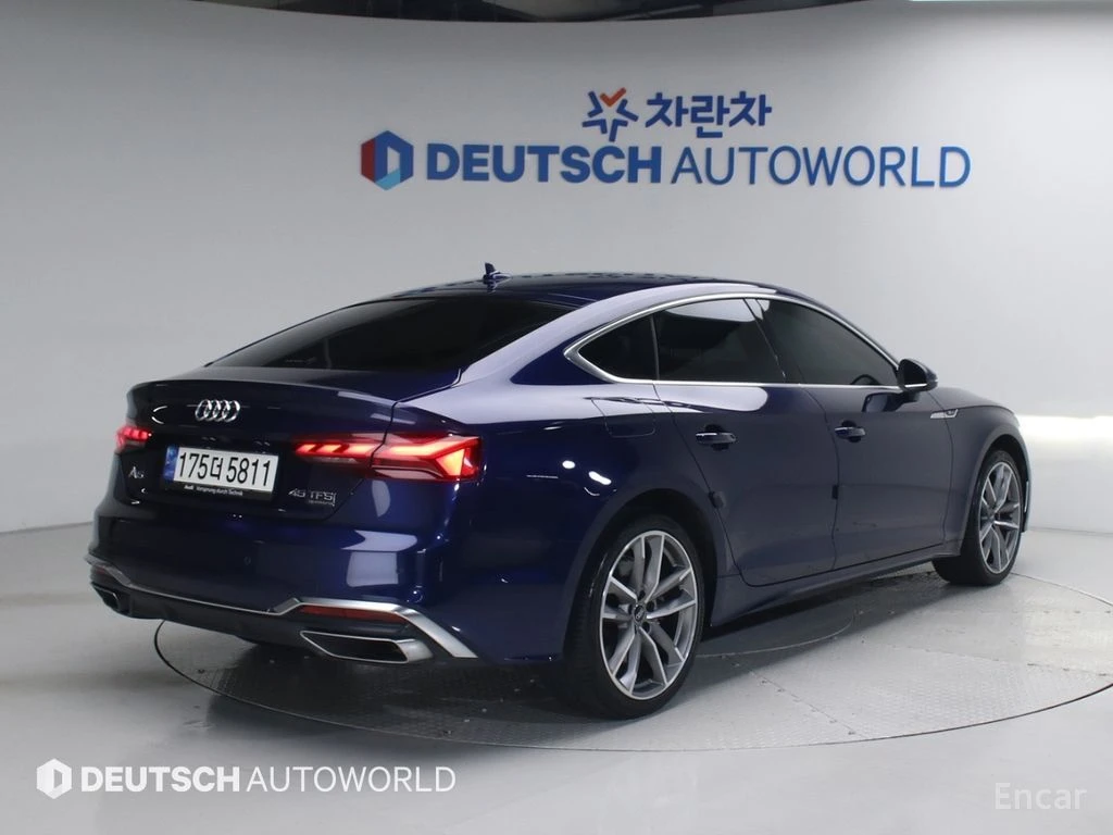 Audi A5 45TFSI* MATRIX* S* LINE* ОБДУХВАНЕ* ХЕДЪП* 360КАМЕ, снимка 2 - Автомобили и джипове - 54573534