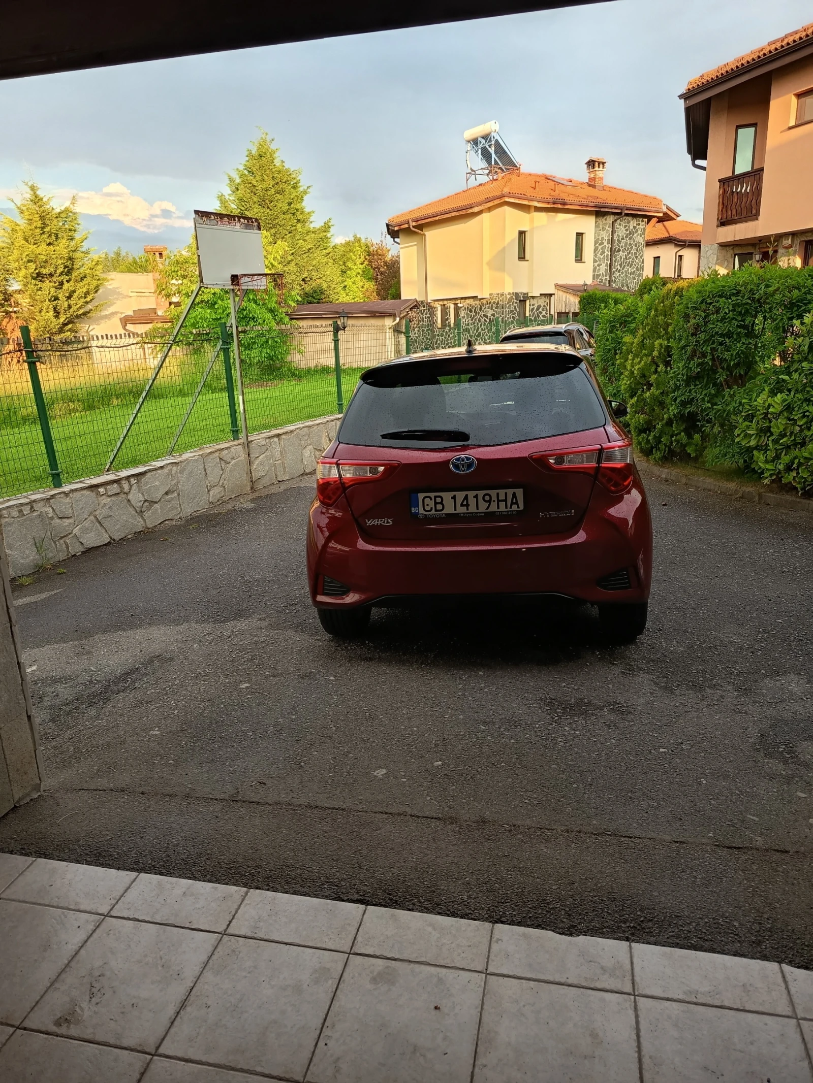 Toyota Yaris, снимка 3 - Автомобили и джипове - 54805919
