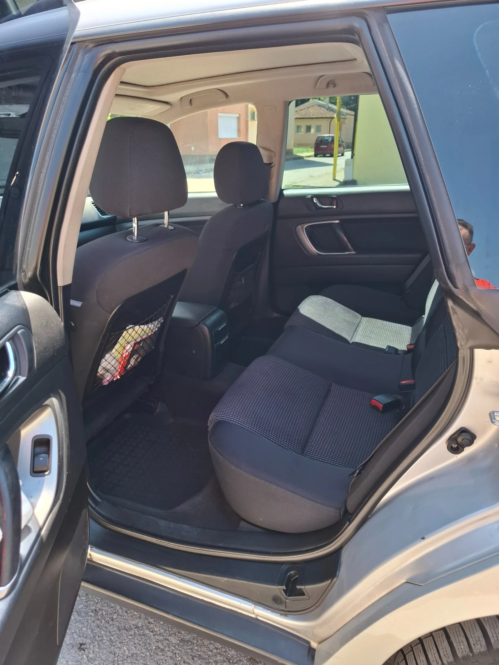 Subaru Outback, снимка 6 - Автомобили и джипове - 54857571