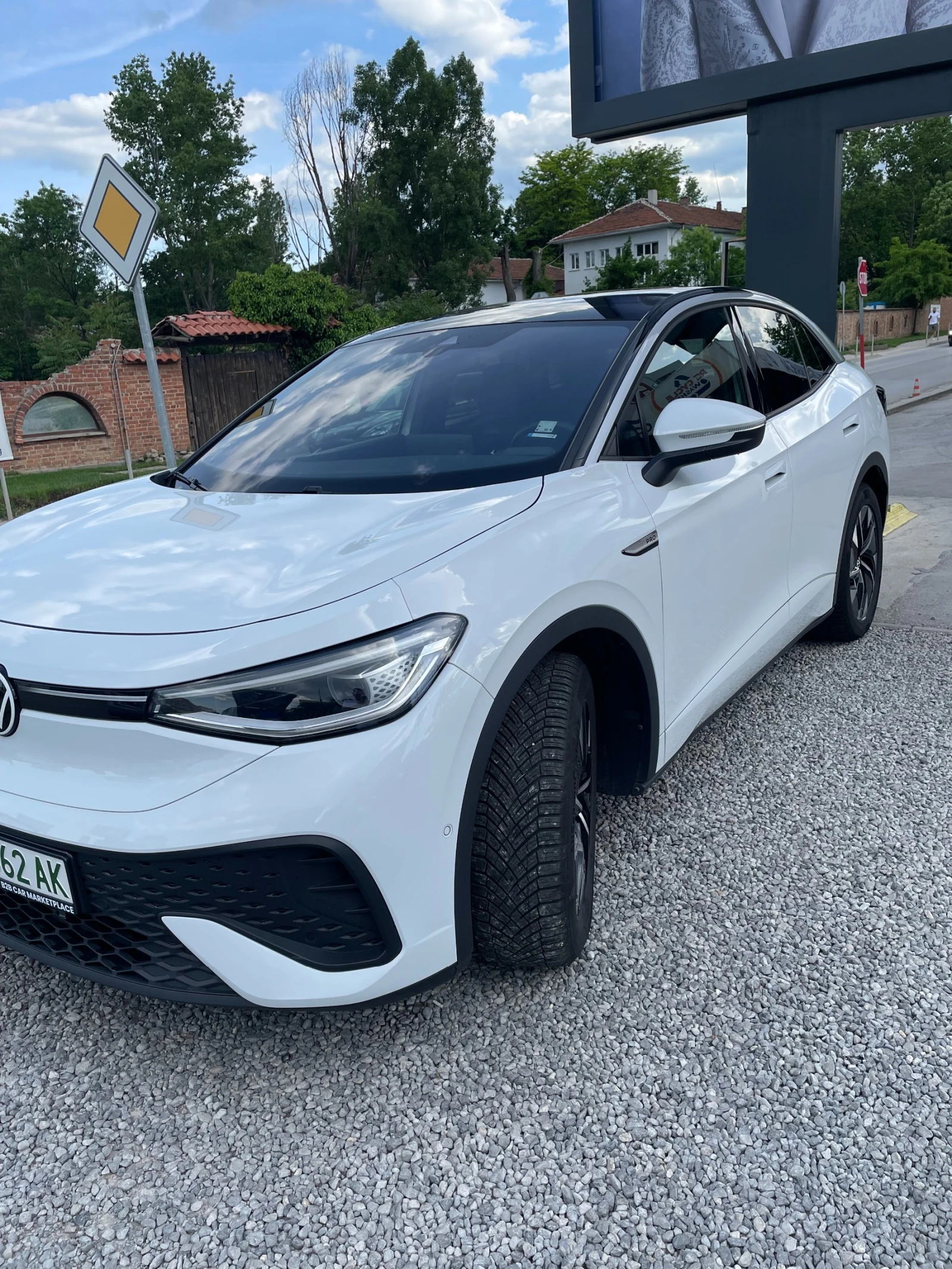 VW ID.5 PRO 128 kW, 77kWh, снимка 3 - Автомобили и джипове - 54863003