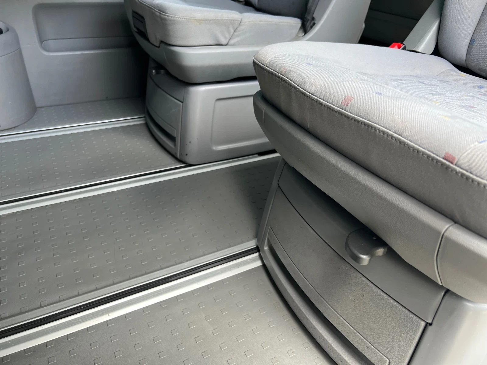 VW Multivan, снимка 7 - Автомобили и джипове - 54994694