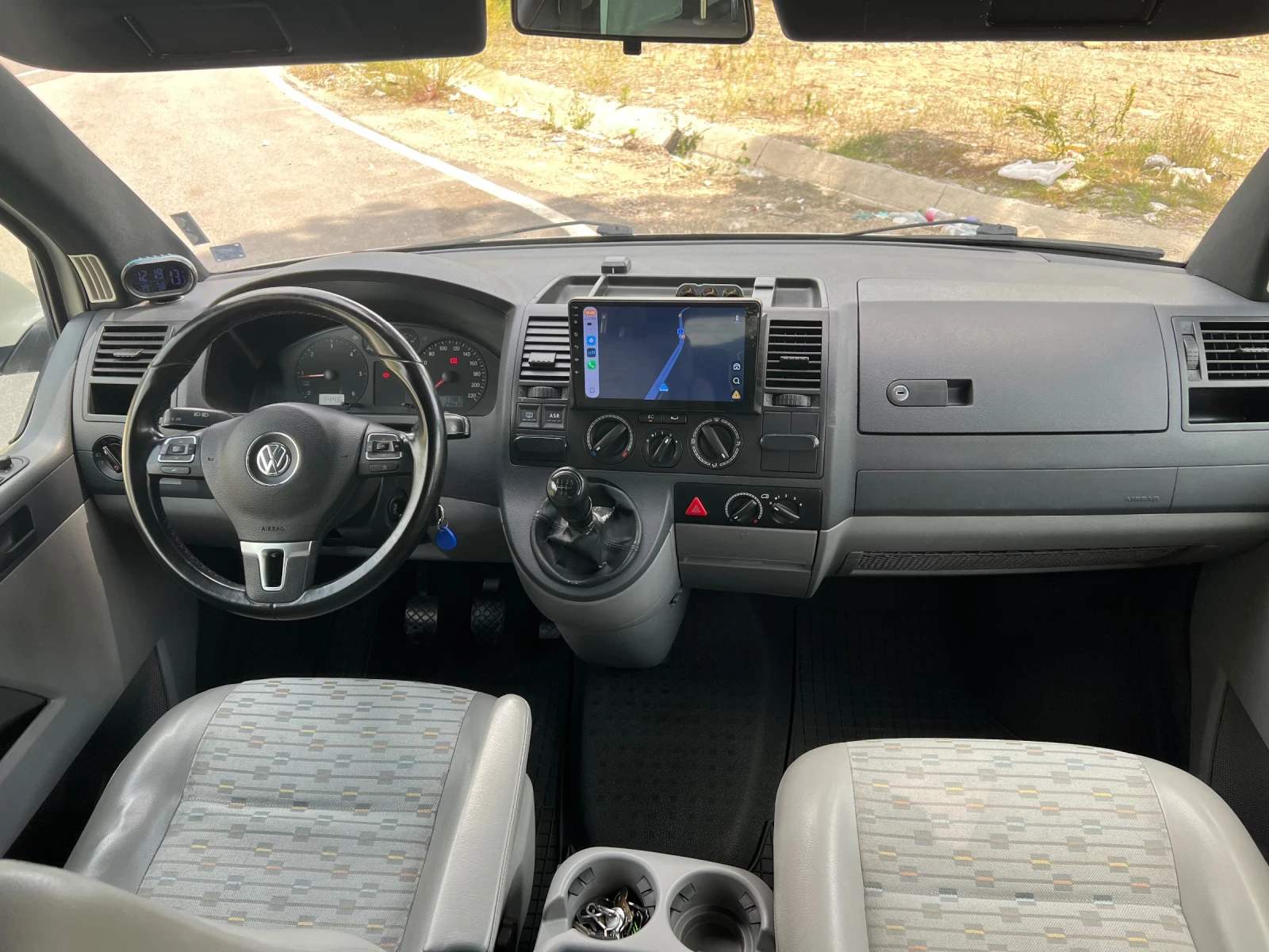 VW Multivan, снимка 4 - Автомобили и джипове - 54994694