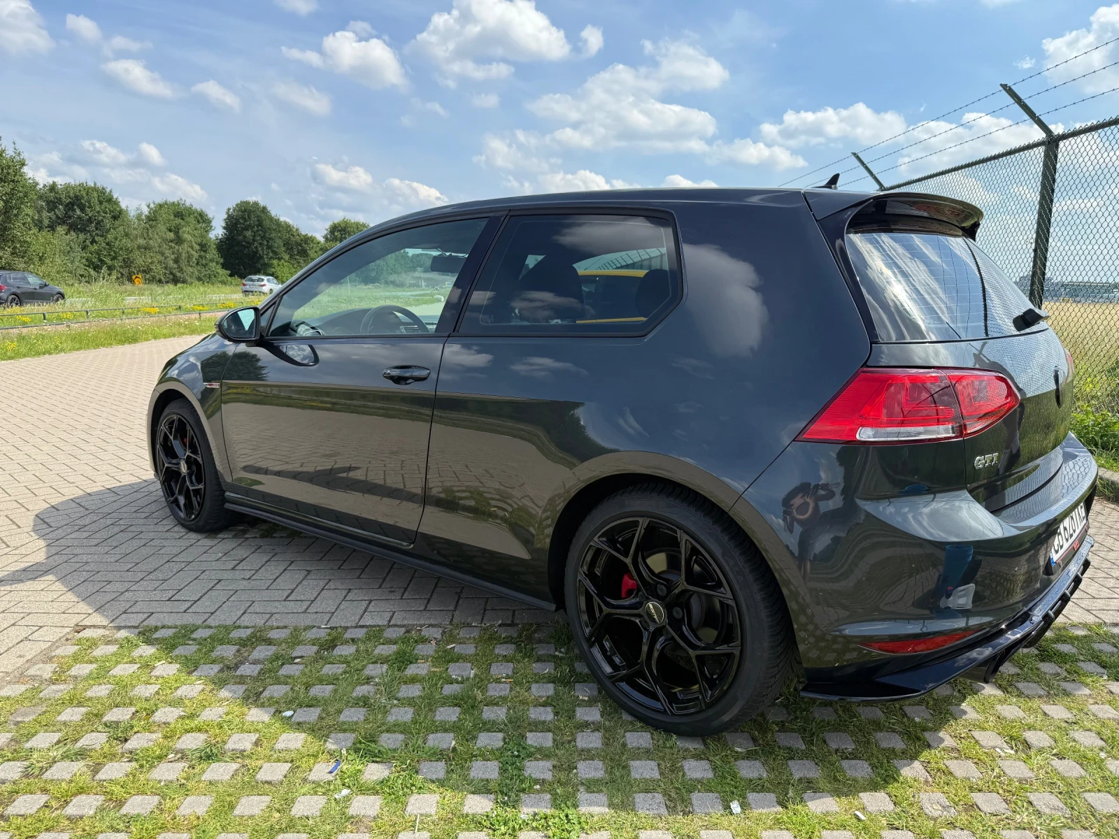 VW Golf GTI 70.000km , снимка 8 - Автомобили и джипове - 55016539