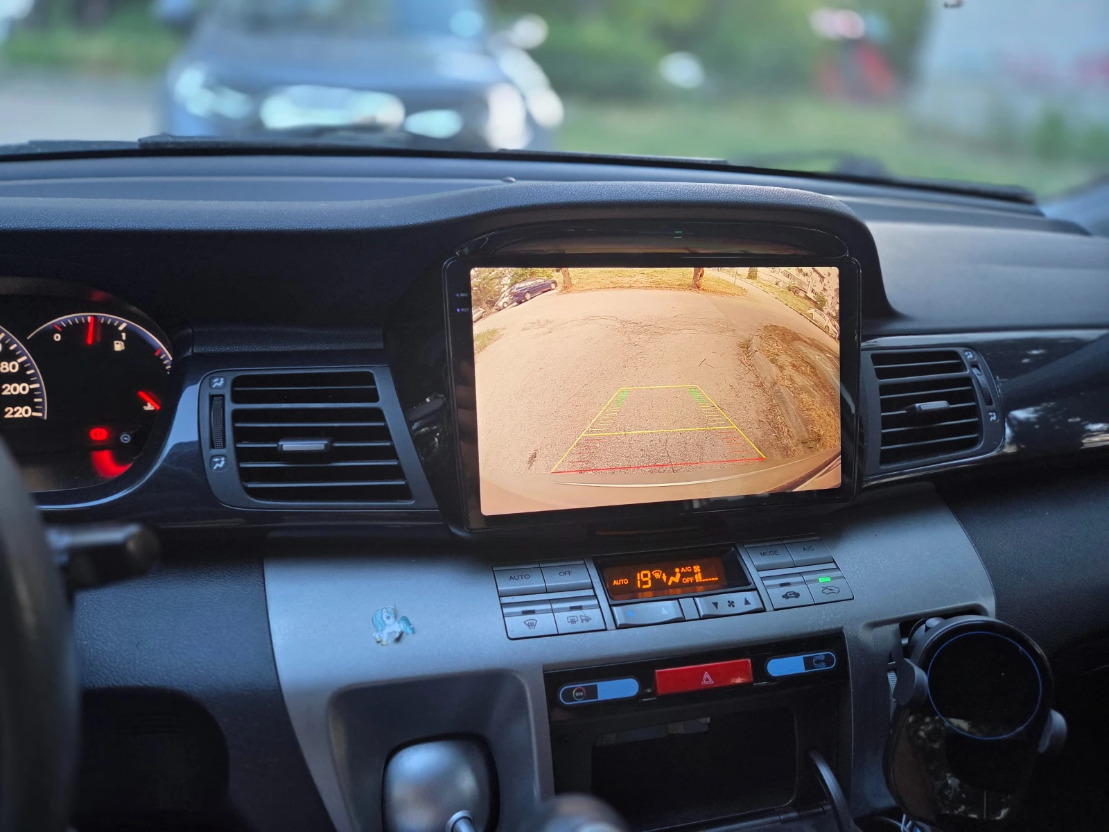 Honda Fr-v 1.8i, снимка 6 - Автомобили и джипове - 55031512