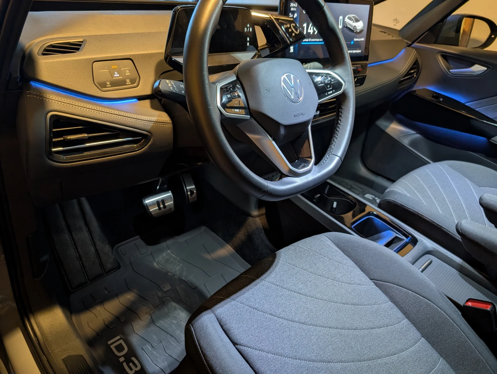 VW ID.3, снимка 9 - Автомобили и джипове - 55085881